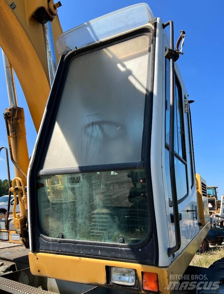 Liebherr A 904 Wheeled excavators