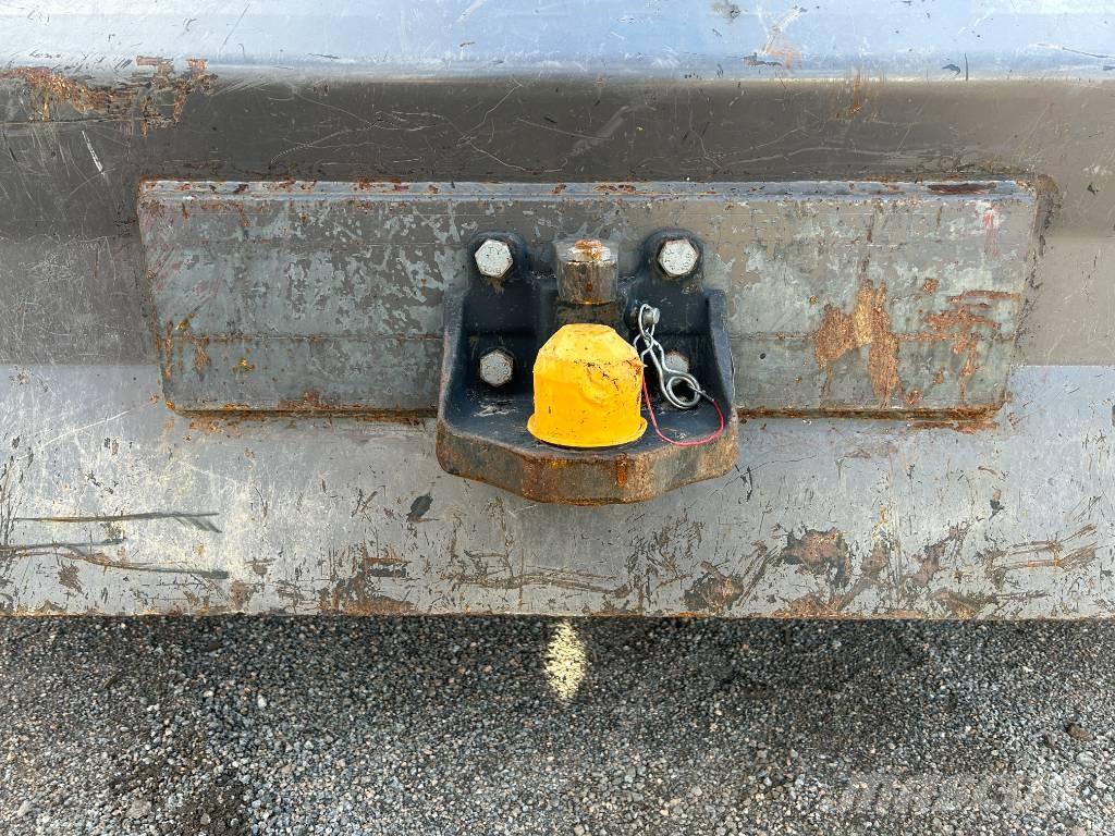 Volvo EWR130E Wheeled excavators