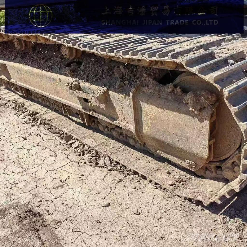 Volvo EC 220 Crawler excavators