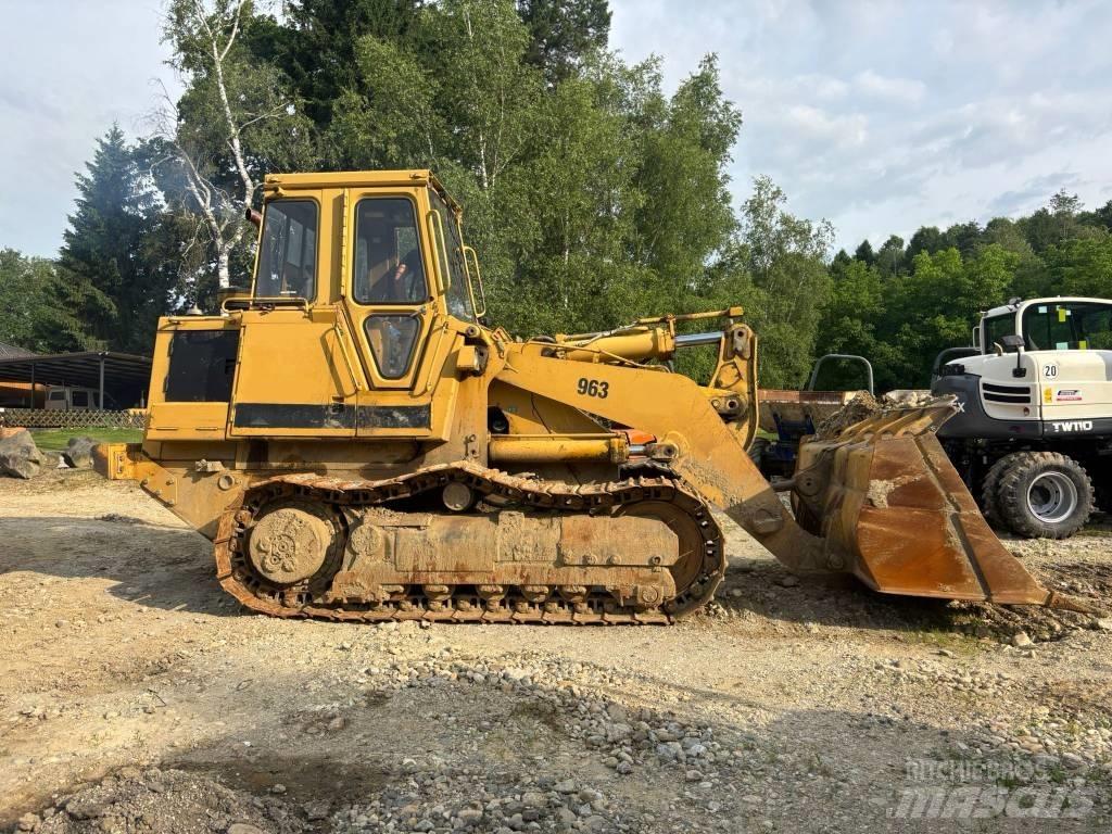 CAT 963 Crawler FEL's