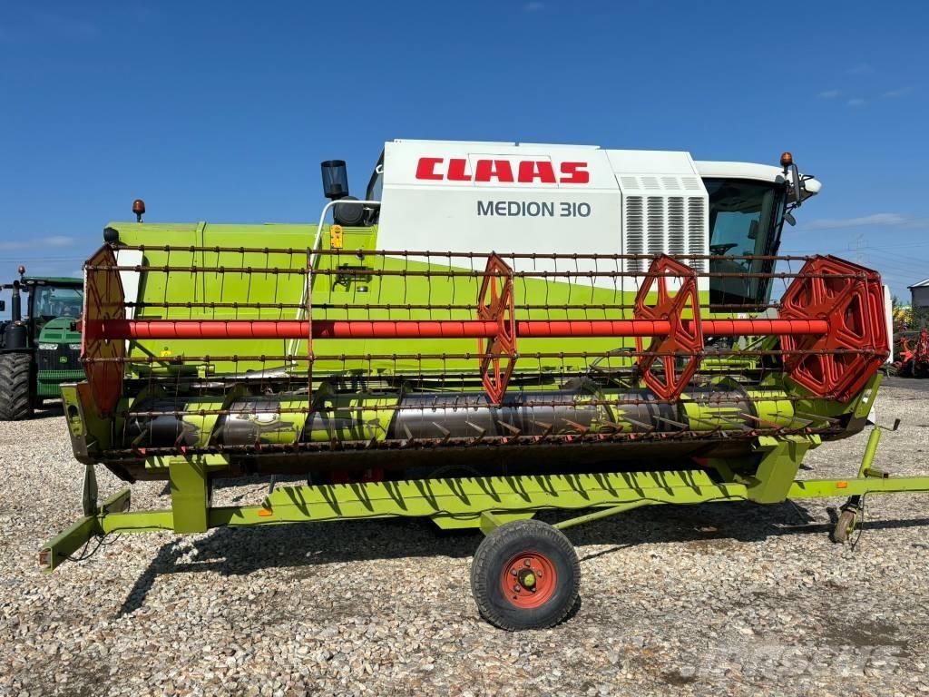 CLAAS Medion 310 Combine harvesters