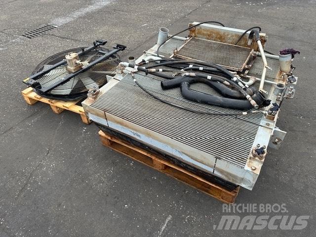 Doosan DL 450-5 Radiators