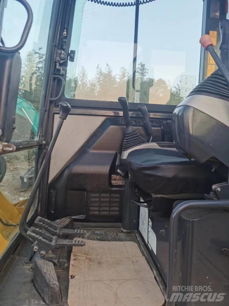Komatsu PC 56 Mini excavators < 7t