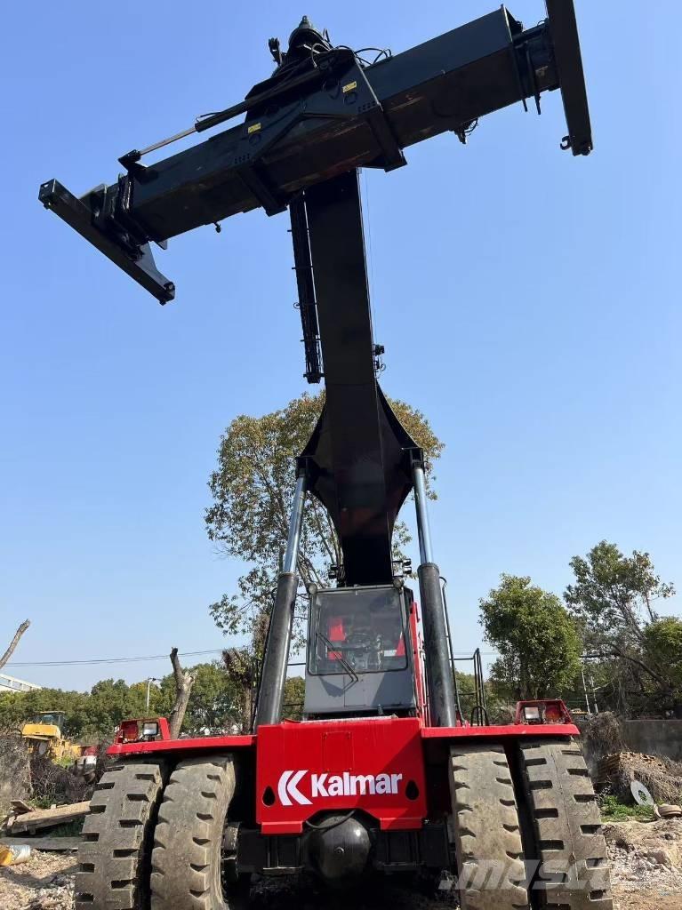 Kalmar DRF 450-60 Reachstackers
