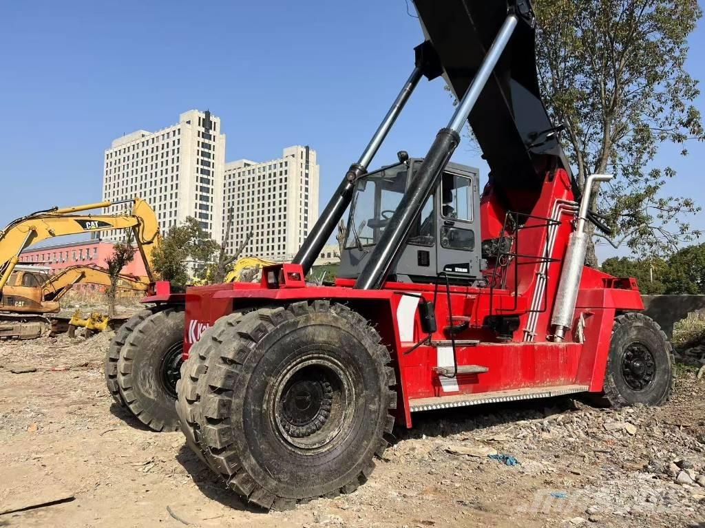 Kalmar DRF 450-60 Reachstackers