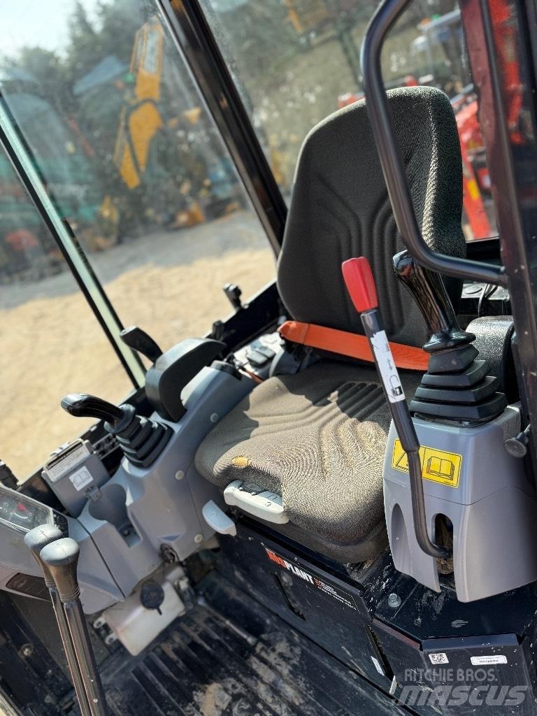 Kubota U 27-4 Mini excavators < 7t