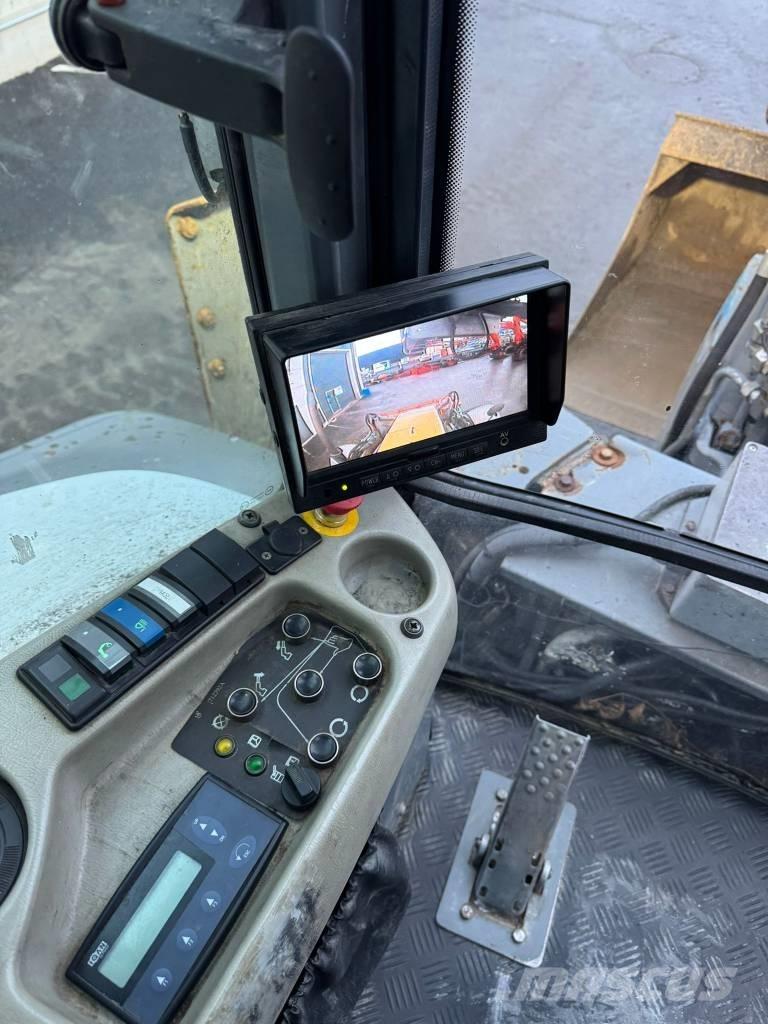 Lännen 8800 E TLB's