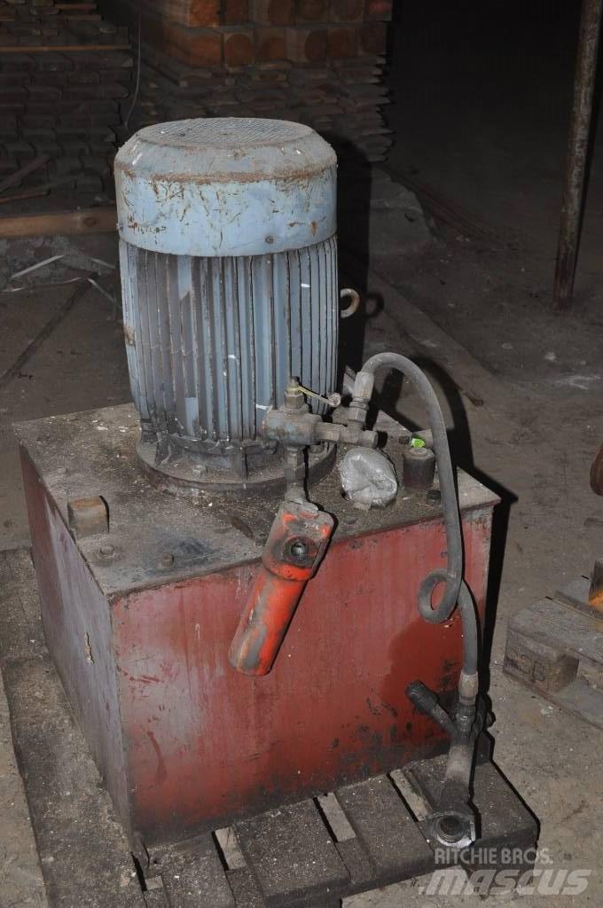  Pompa hydrauliczna Other