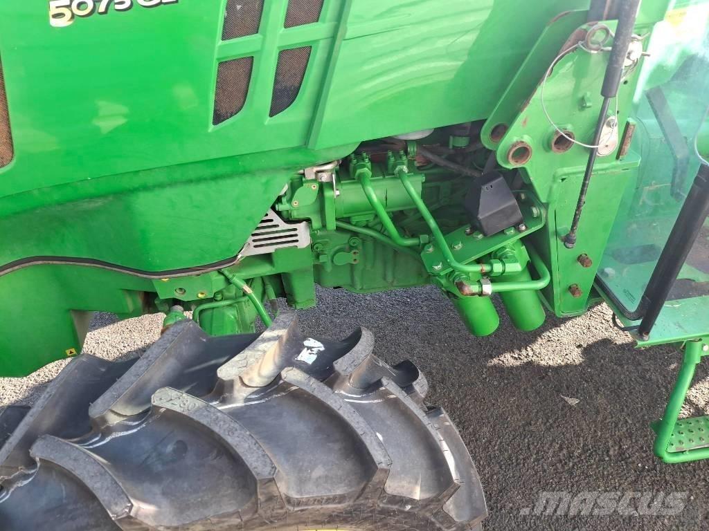 John Deere 5075GL Tractors