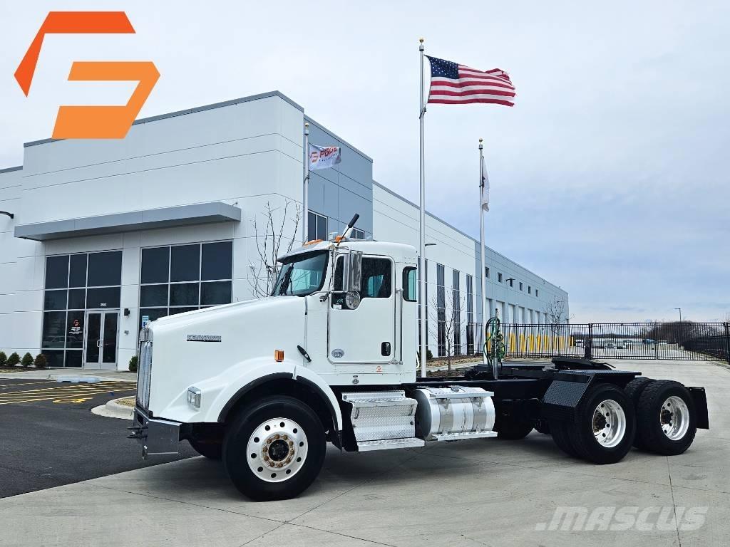 Kenworth T 800 Truck Tractor Units