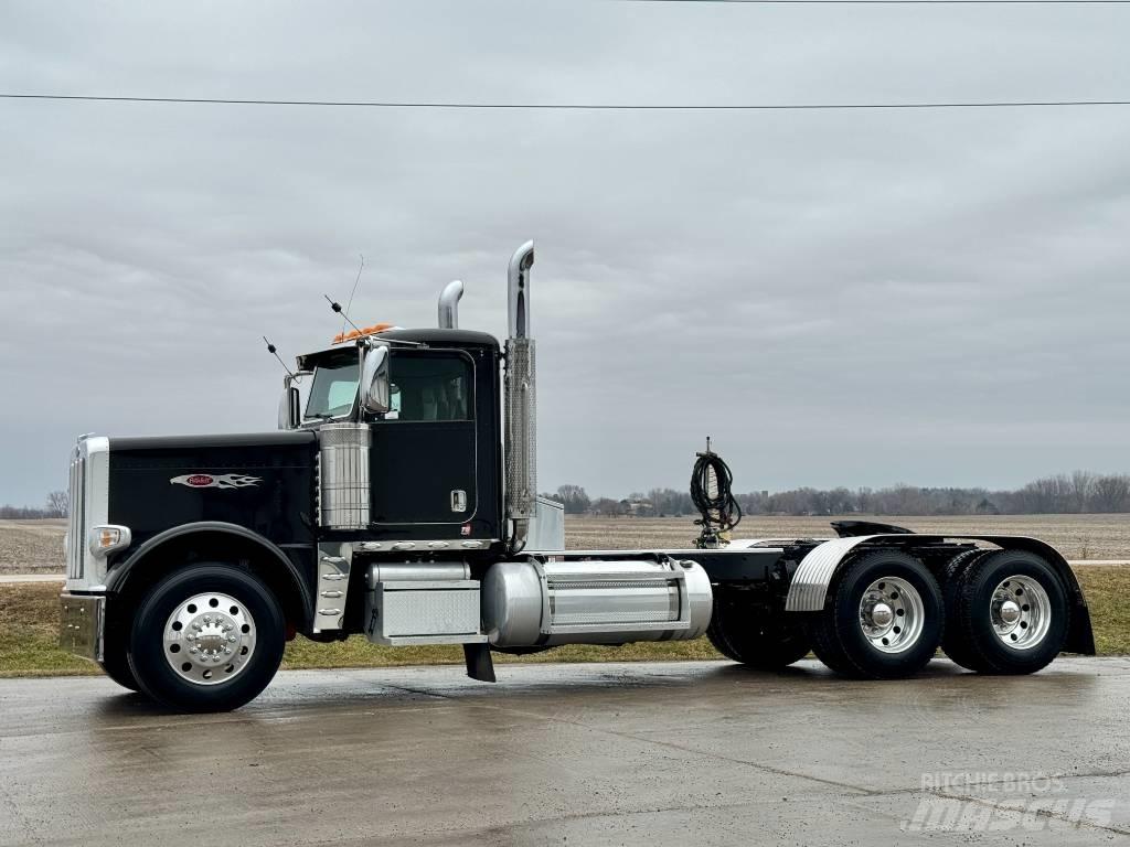 Peterbilt 389 Truck Tractor Units