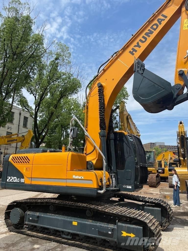 Hyundai 220LC-9S Crawler excavators