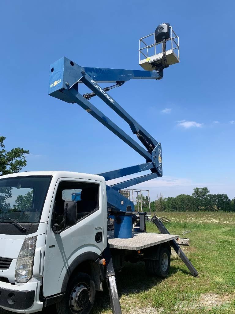 Socage DA 320 Truck mounted aerial platforms