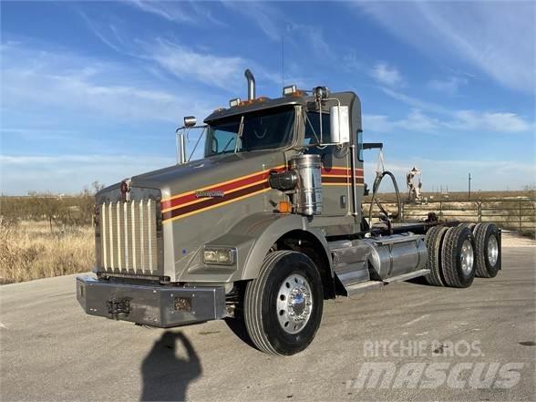 Kenworth T800 Truck Tractor Units