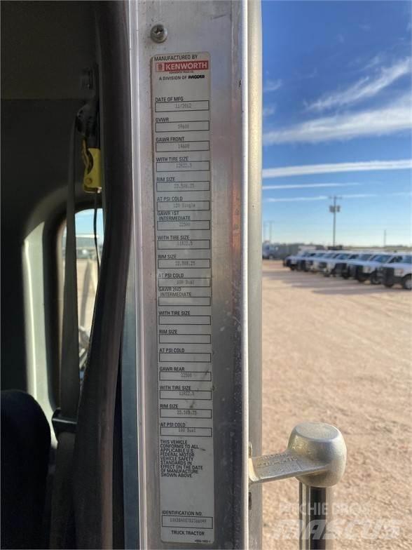 Kenworth T800 Truck Tractor Units