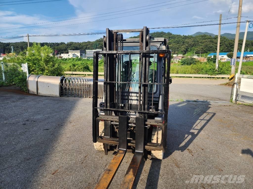 Toyota 7 FB 25 Electric forklift trucks
