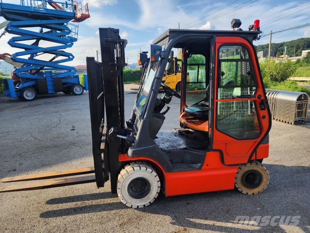 Toyota 7 FB 25 Electric forklift trucks