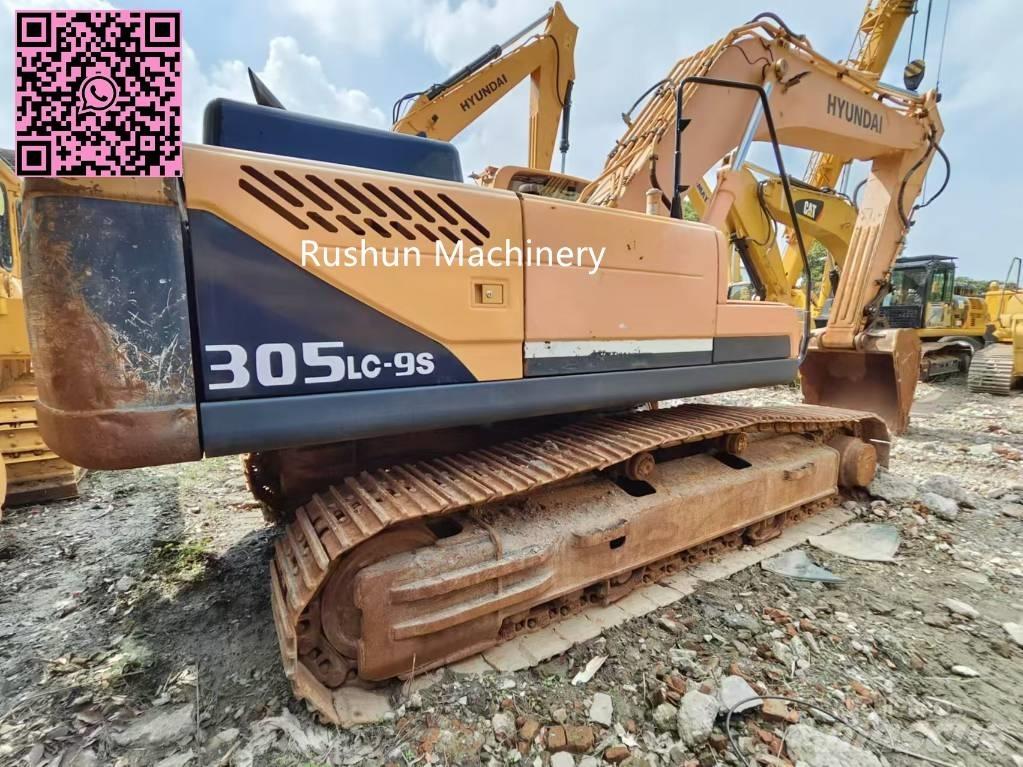 Hyundai 305 Crawler excavators