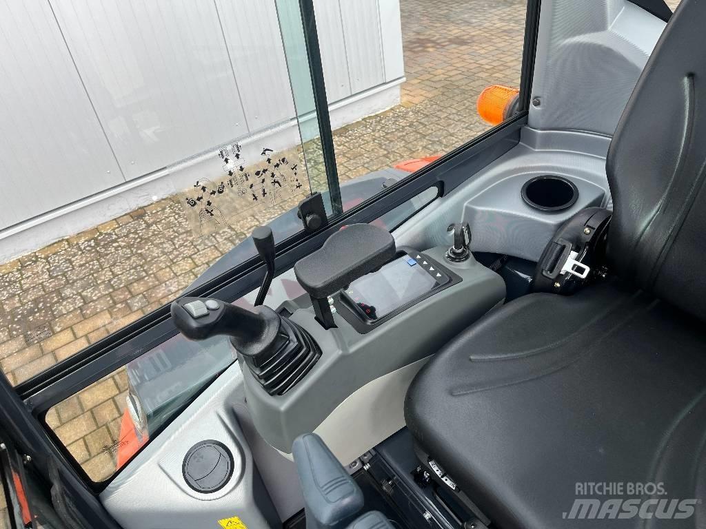 Atlas AC 25 UF Mini excavators < 7t