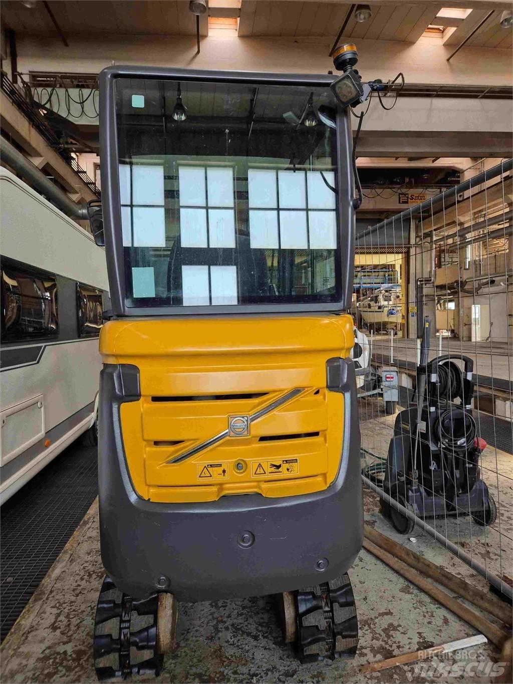 Volvo EC18C Mini excavators < 7t