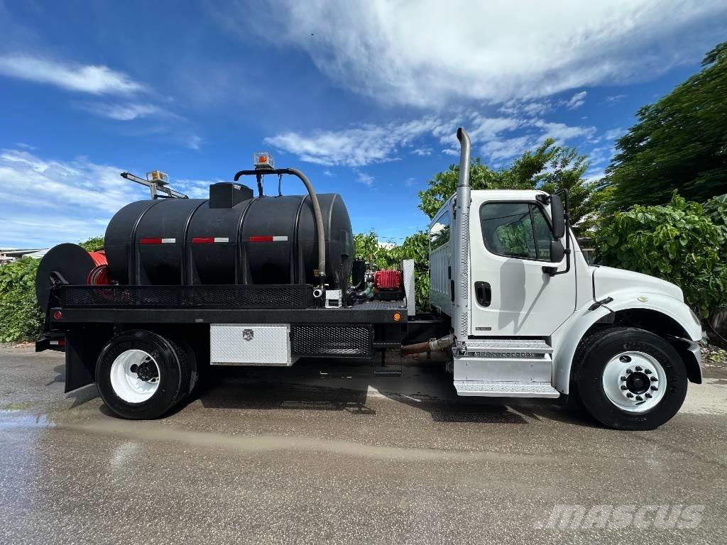 Freightliner M2 Sewage disposal Trucks