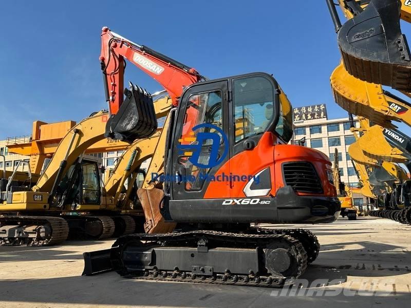 Doosan DX 60 Mini excavators < 7t