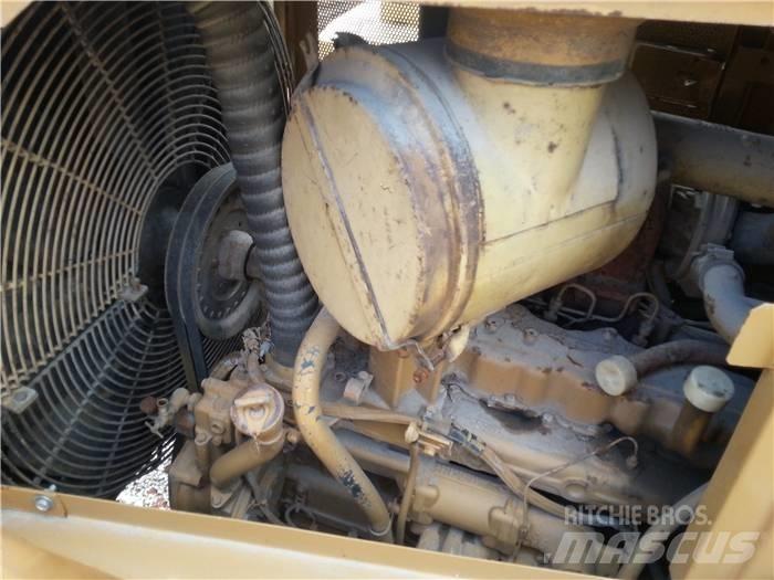 CAT D 6 R Crawler dozers
