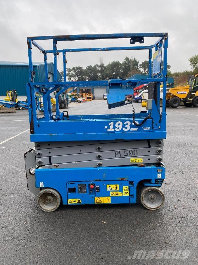 Genie GS 1932 Scissor lifts