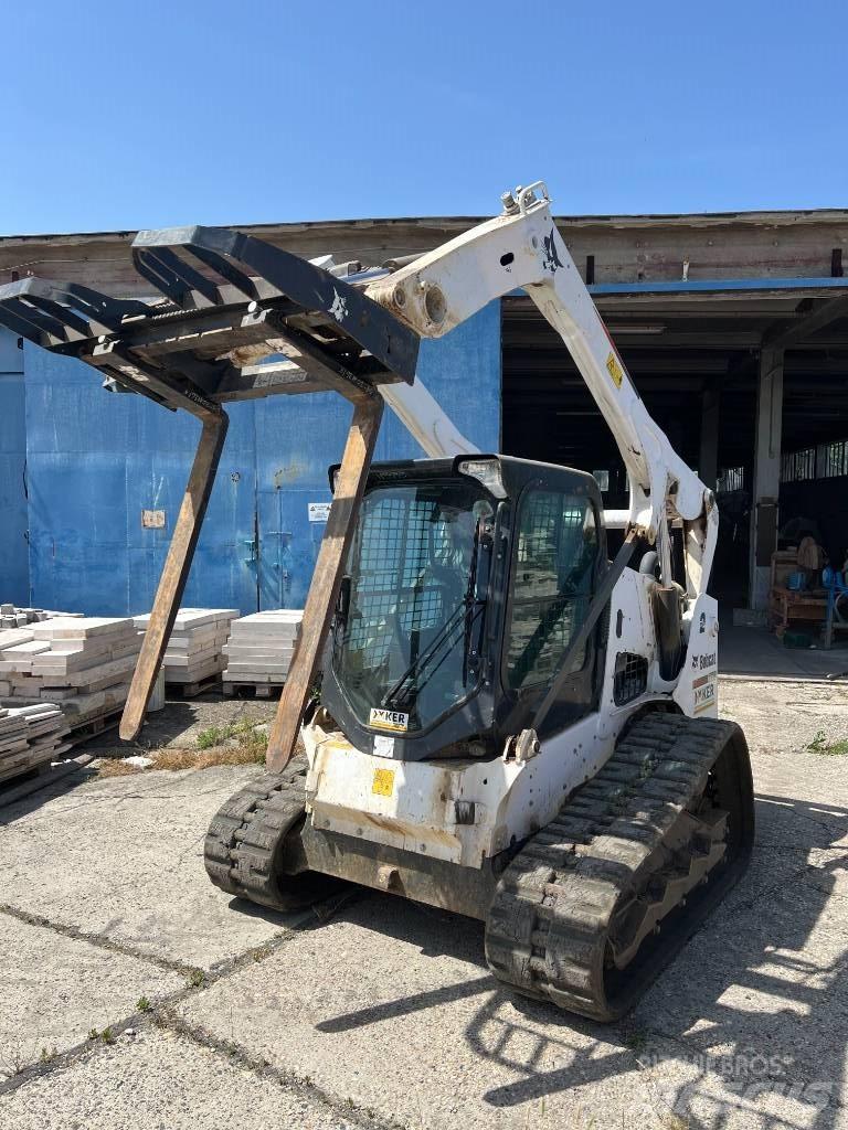 Bobcat T 770 Crawler FEL's