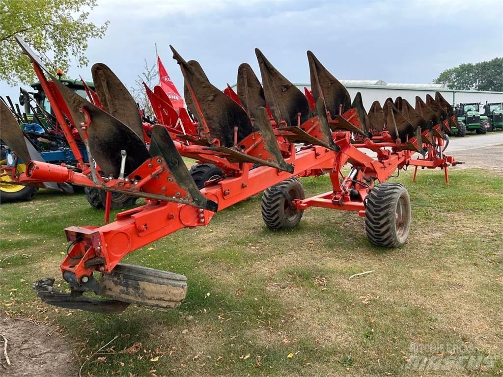 Kuhn Challenger Reversible ploughs