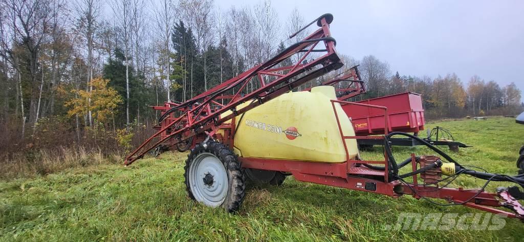 Hardi Ranger 2500 Trailed sprayers