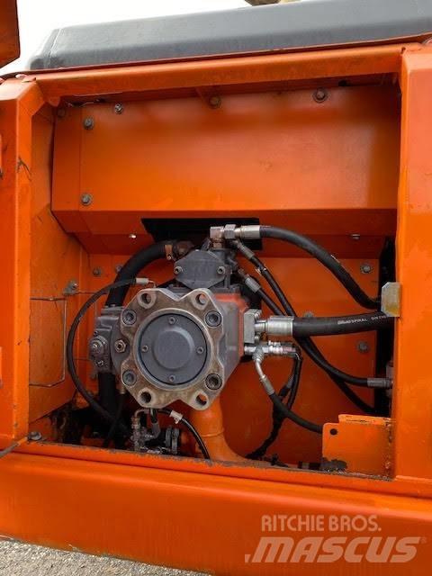Doosan DX 225 NLC Crawler excavators