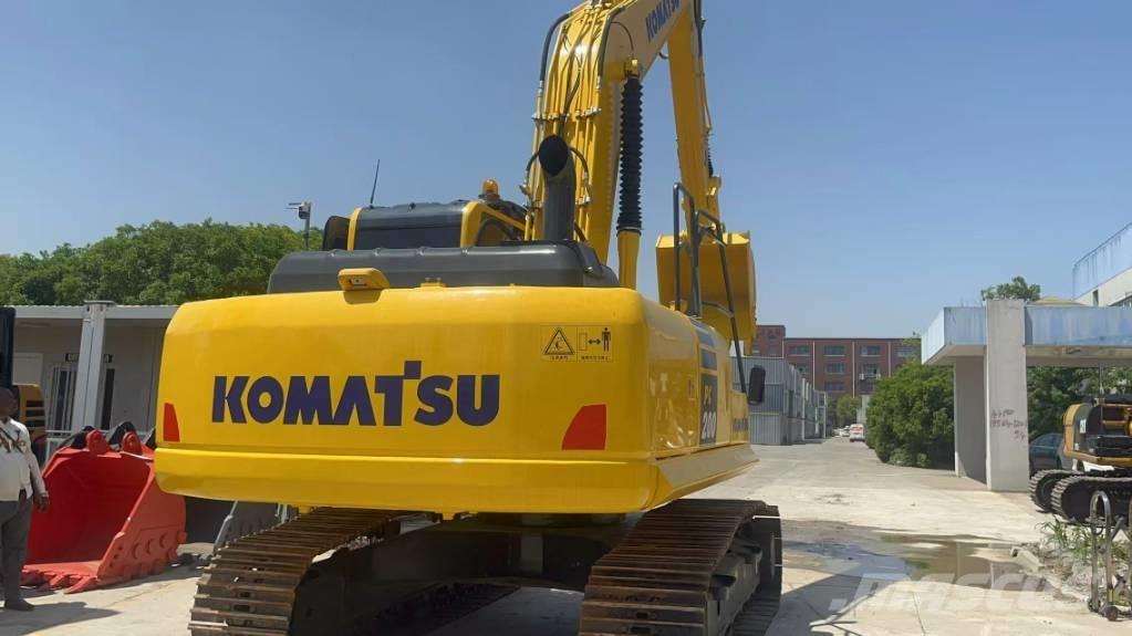Komatsu PC 200 Crawler excavators