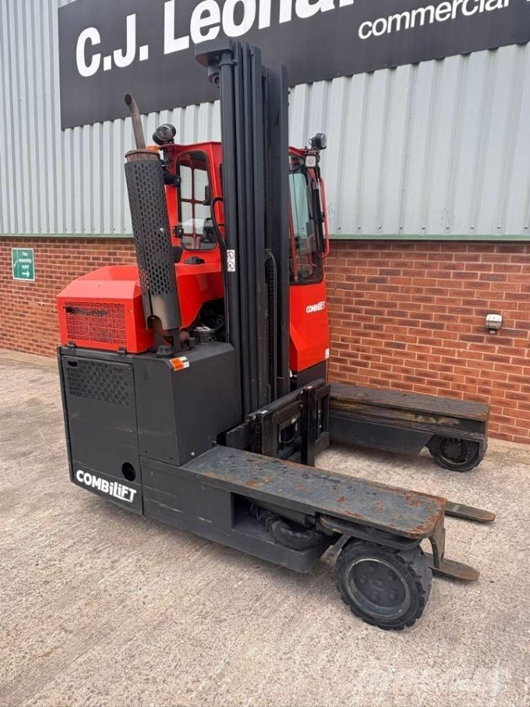 Combilift C 3000 Sideloader