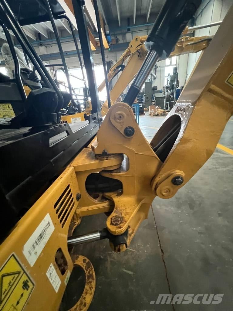 CAT 302 CR Mini excavators < 7t