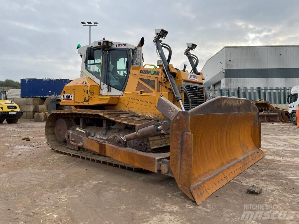 Liebherr PR 746 Crawler dozers