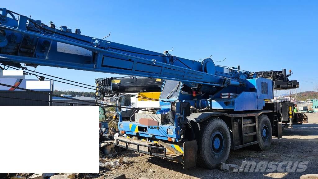 Kato SR250 Rough terrain cranes