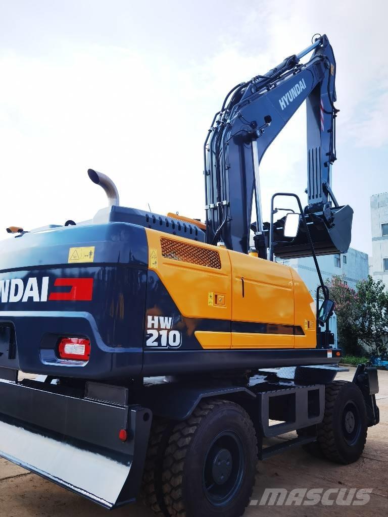 Hyundai 210W-9 Wheeled excavators