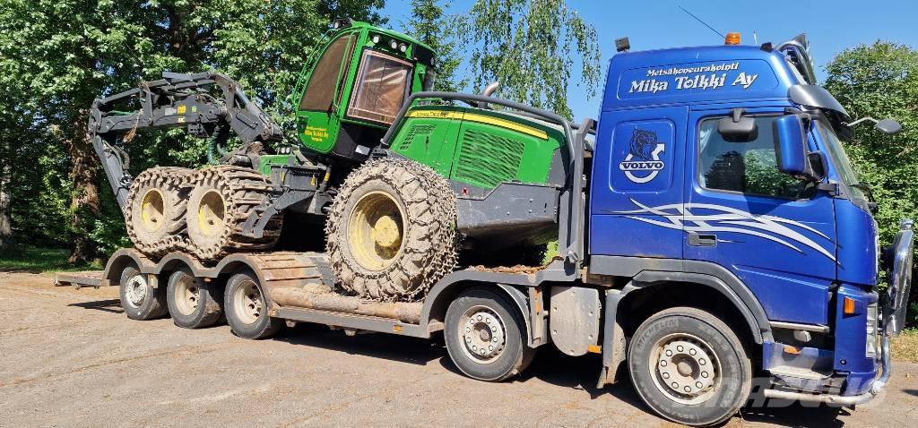 Volvo FM 13 Forest machine transport trucks