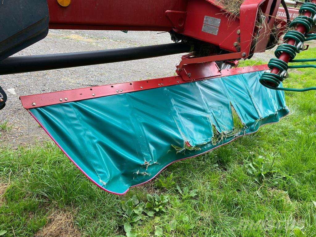 Kverneland 9476 c Windrowers