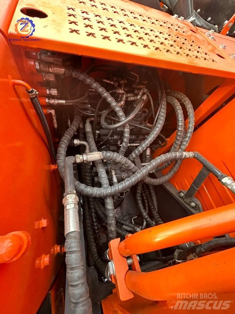 Doosan DX 150 Midi excavators  7t - 12t