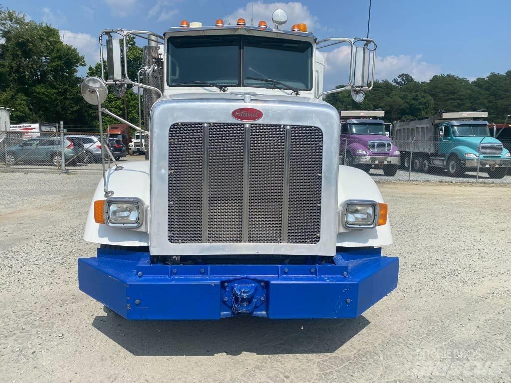 Peterbilt 365 Truck Tractor Units