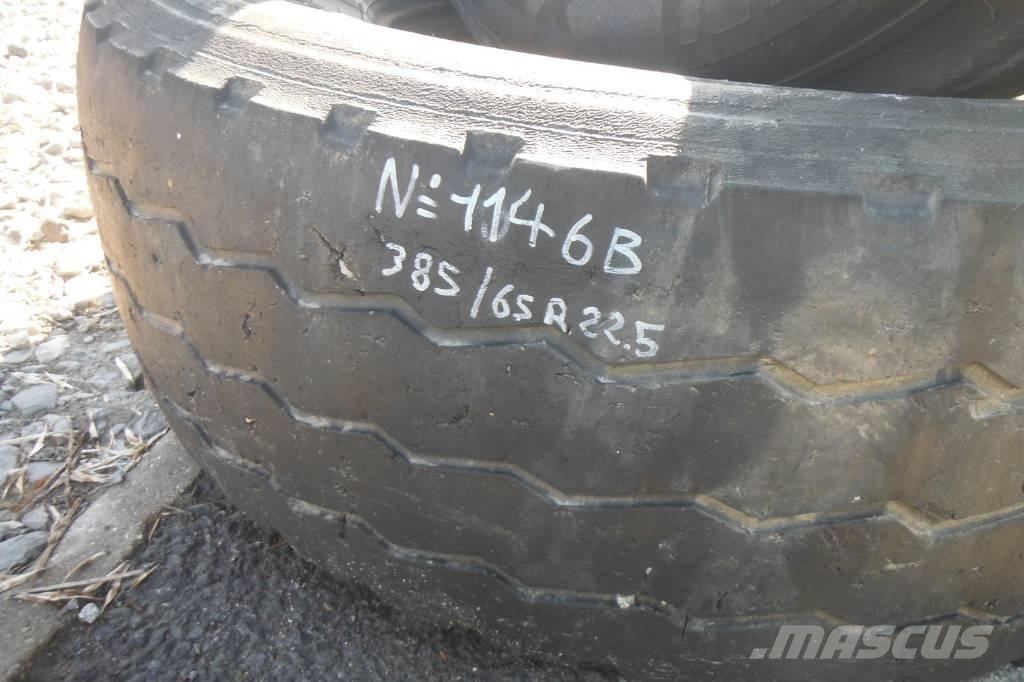 Michelin 385/65R22.5 Tyres, wheels and rims