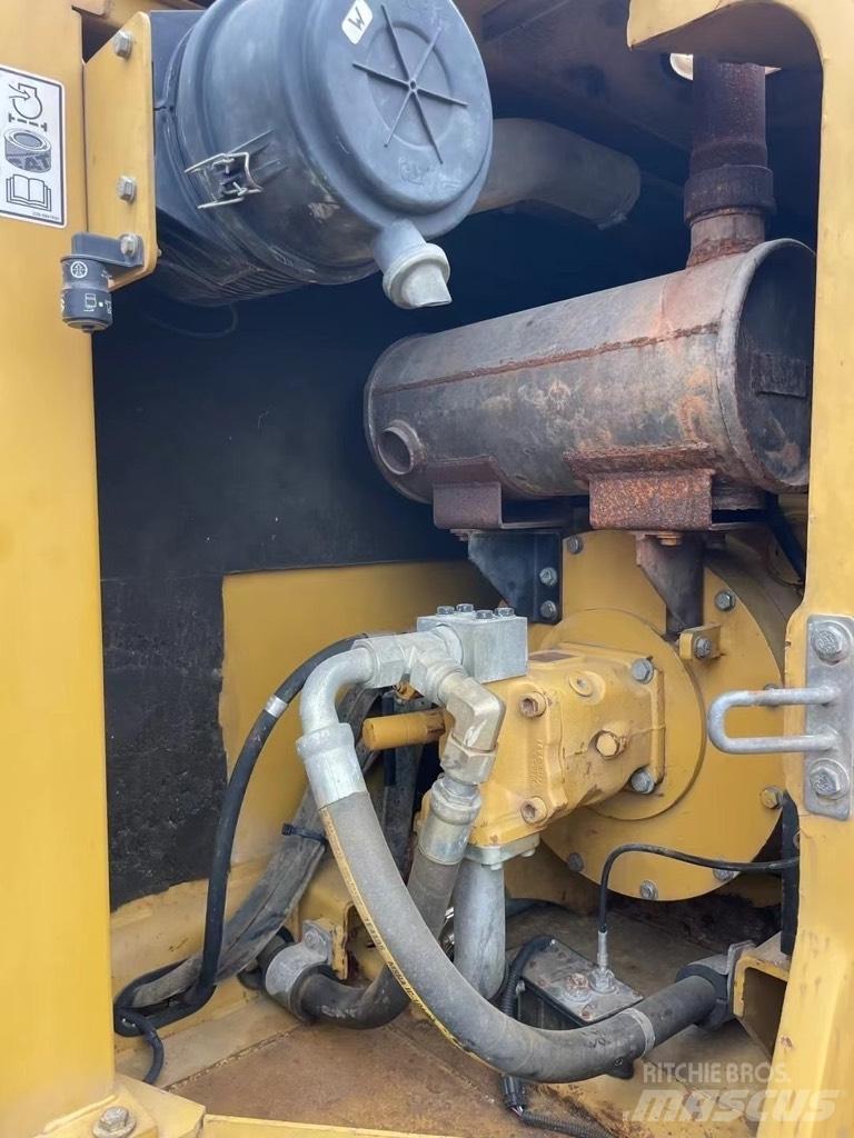 CAT 307 D Crawler excavators