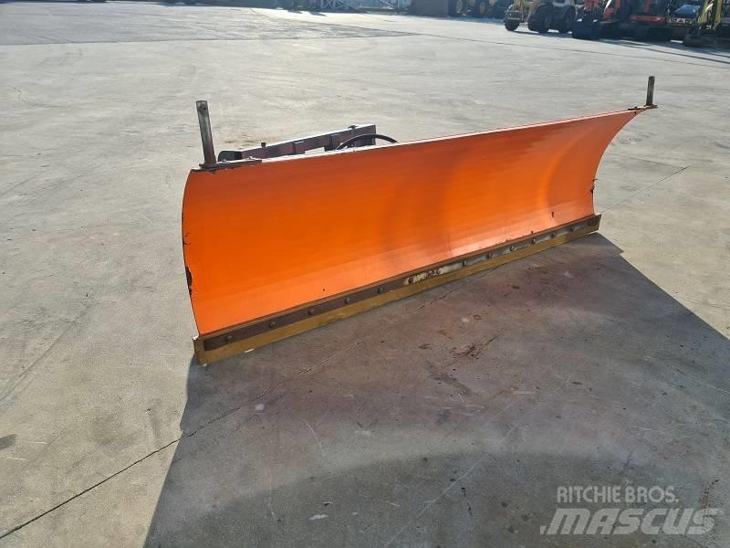 Tuchel SK225 Other groundscare machines