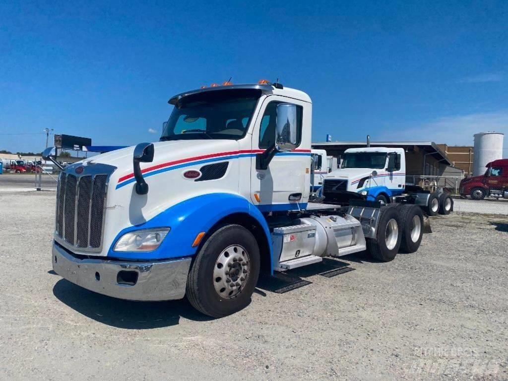 Peterbilt 579 Truck Tractor Units