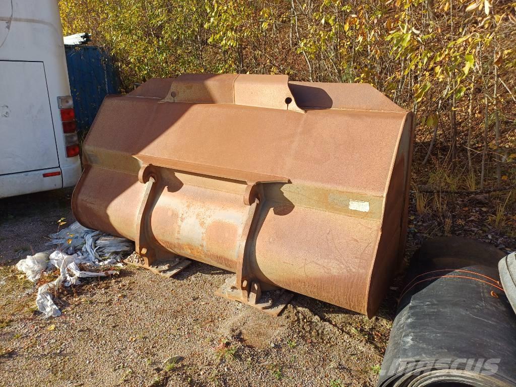 Volvo 120 Kauha Buckets