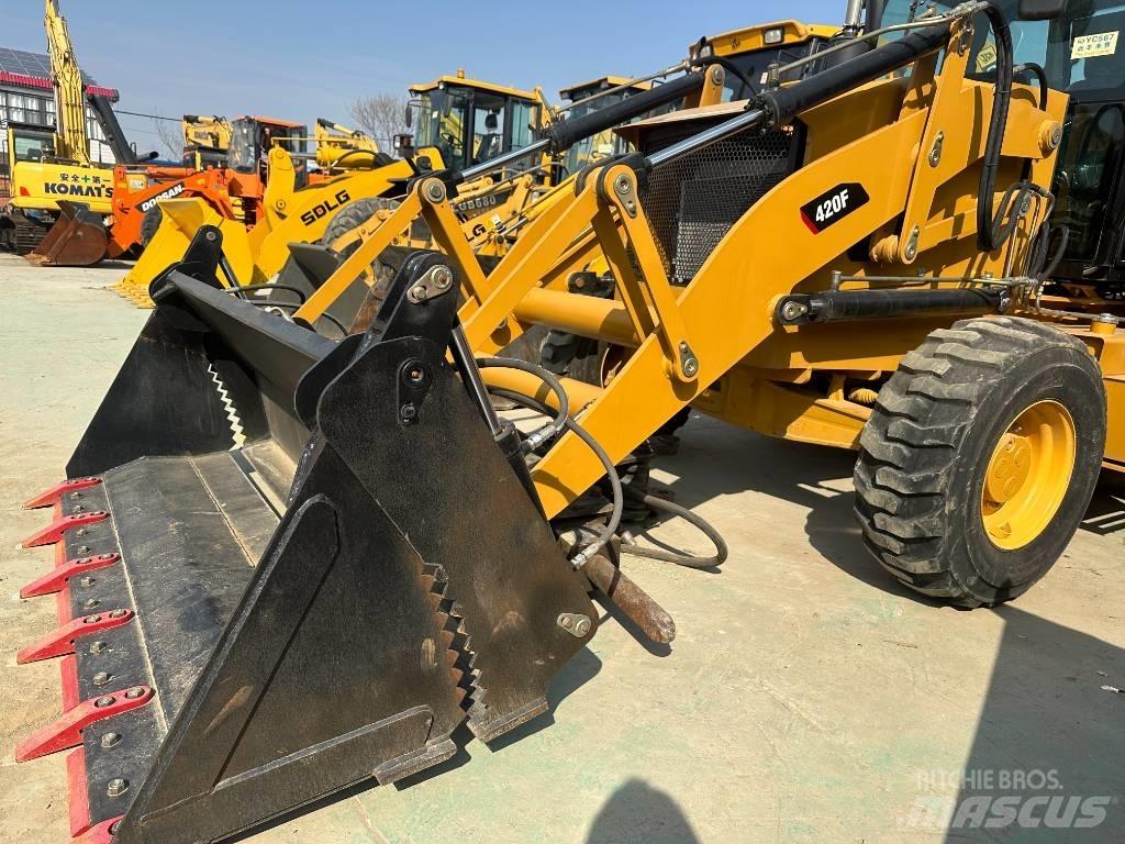 CAT 420 F ST TLB's