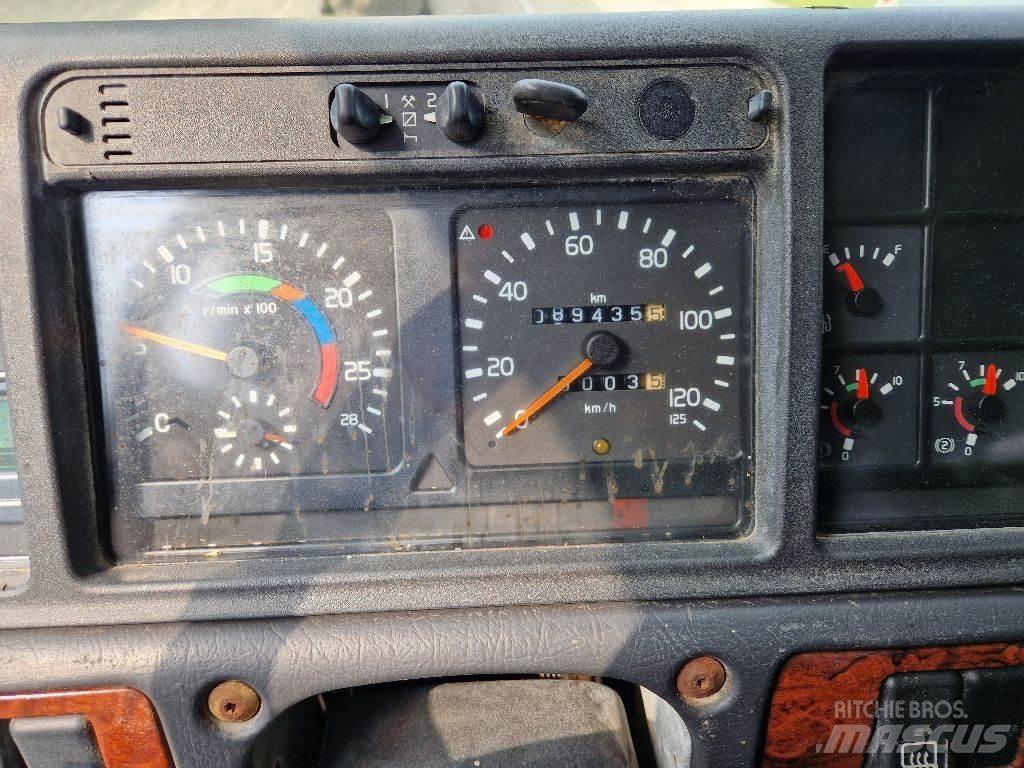 Volvo NH12.460 Truck Tractor Units