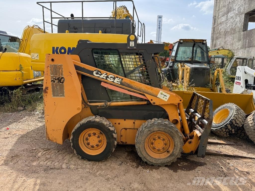 CASE 410 Skid steer loaders